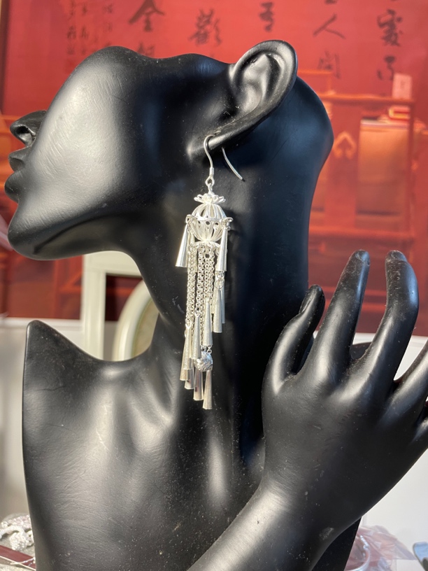 足银耳饰 纯银耳环 新款民族风 灯笼绣球耳环喇叭吊坠