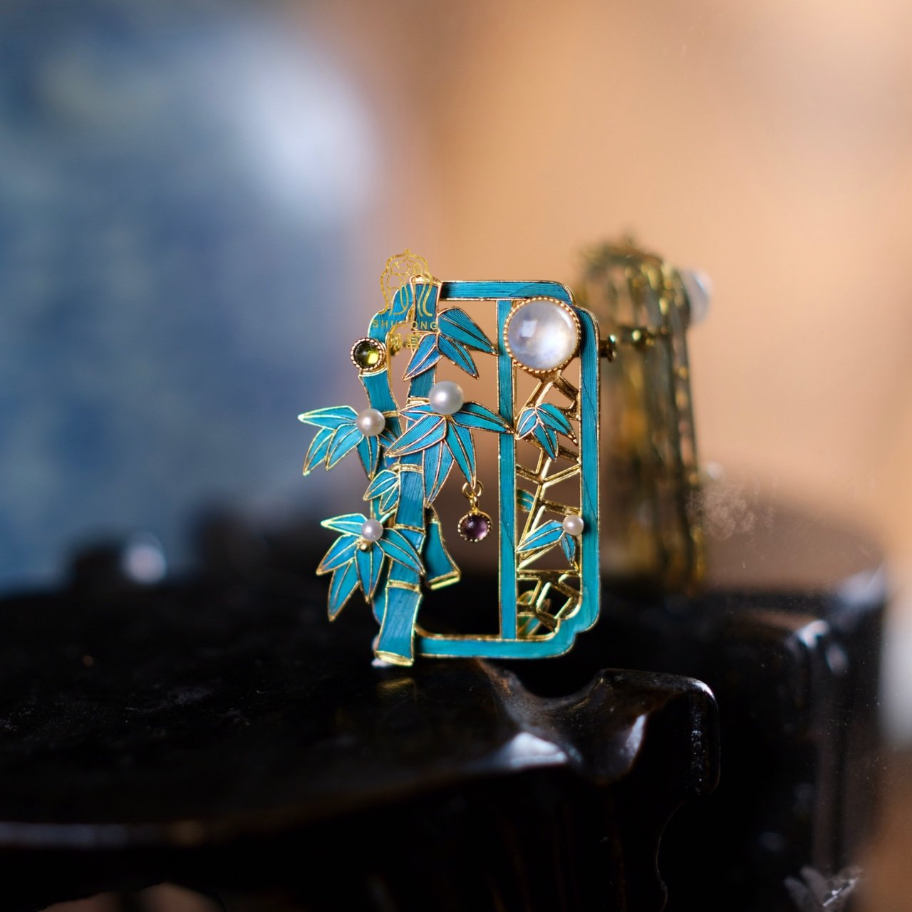 合金羽毛胸针 殊宫竹叶窗花胸针吊坠