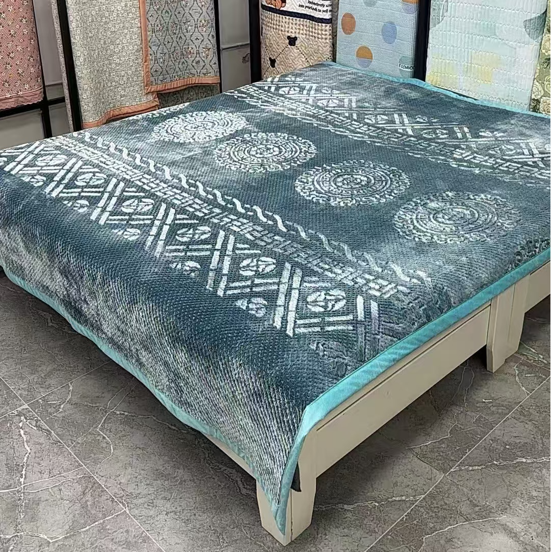 1026 新款舒适床毯（2*2.3米） F10 三楼 新