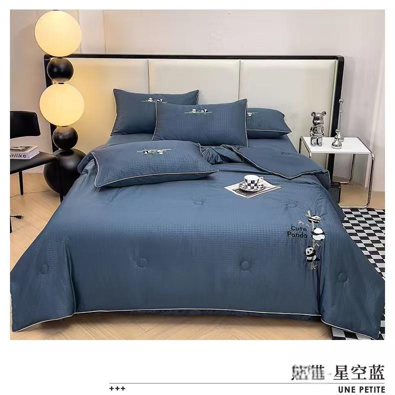 7808 夏被四件套  三楼