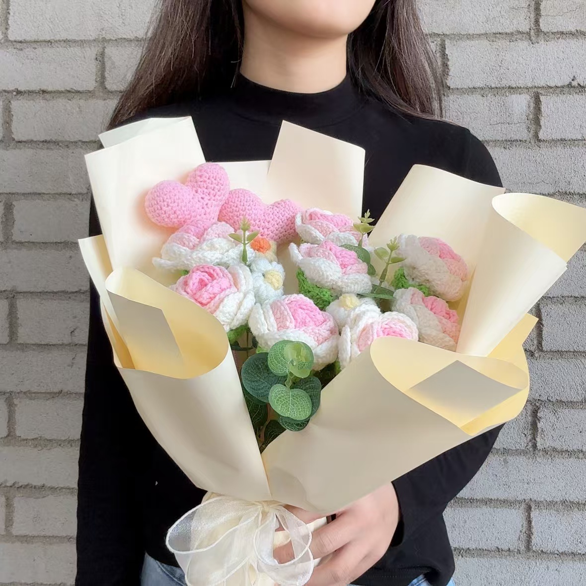 （051）轻奢手工成品花束非遗毛线永生花创意礼物私人定制高端心意