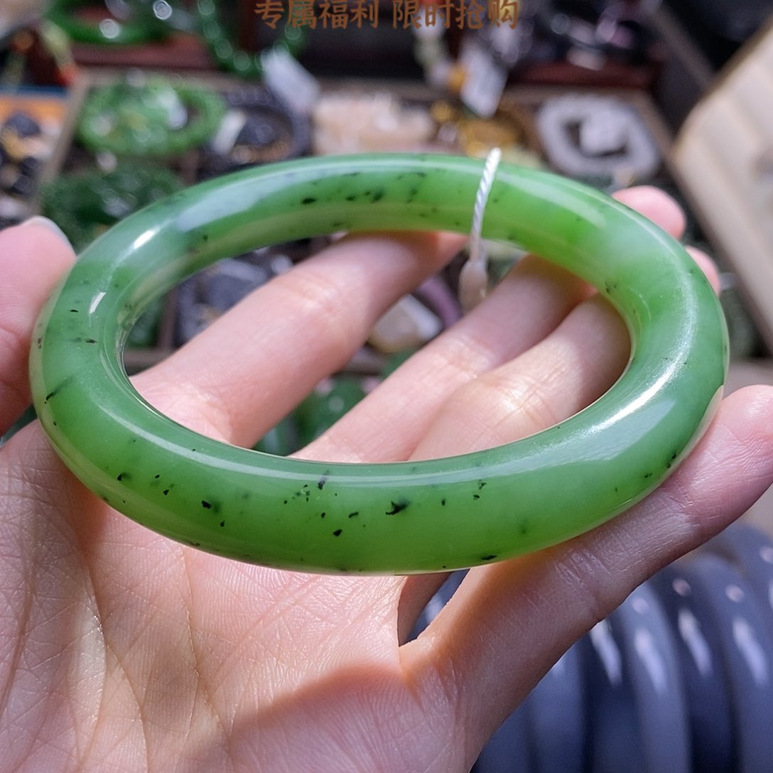 和田玉碧玉乌兰海圆条手镯59圈口未镶嵌