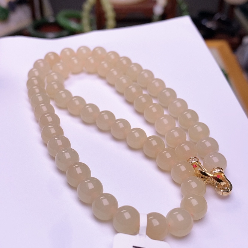 【闪购商品】和田玉收藏级浓藕粉红粉圆珠项链约8m未镶嵌