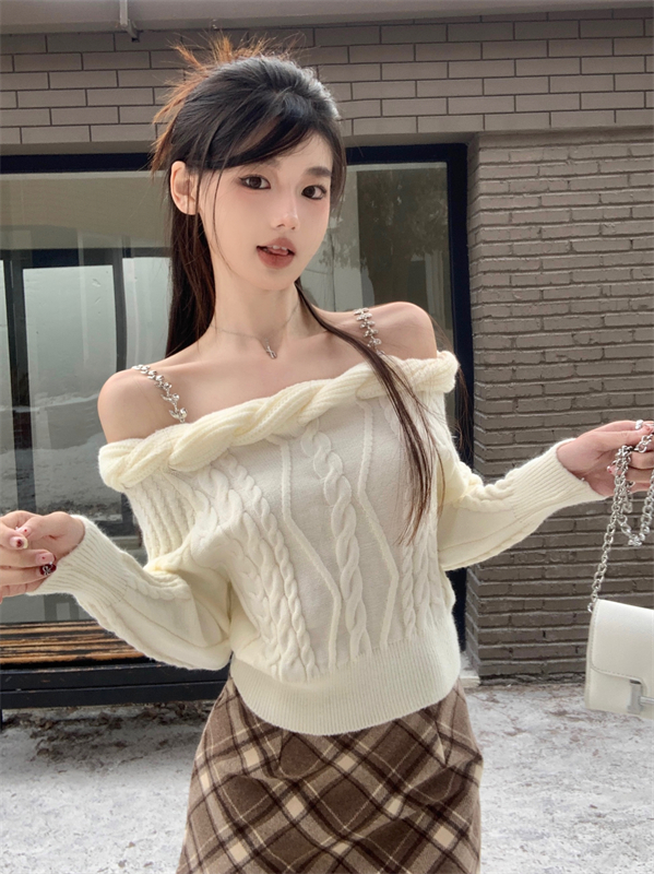 秋冬新款设计感一字肩别致奶呼呼软糯针织打底衫绝美内搭