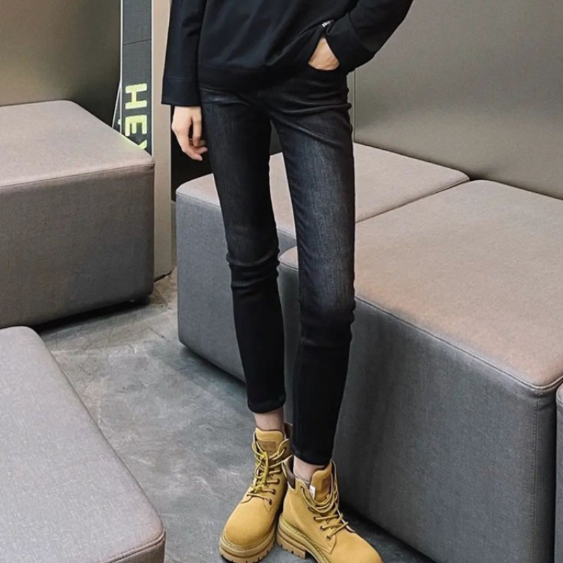 谷诗商场同款冬季修身显瘦时尚休闲磨毛加绒小脚牛仔裤女1100414