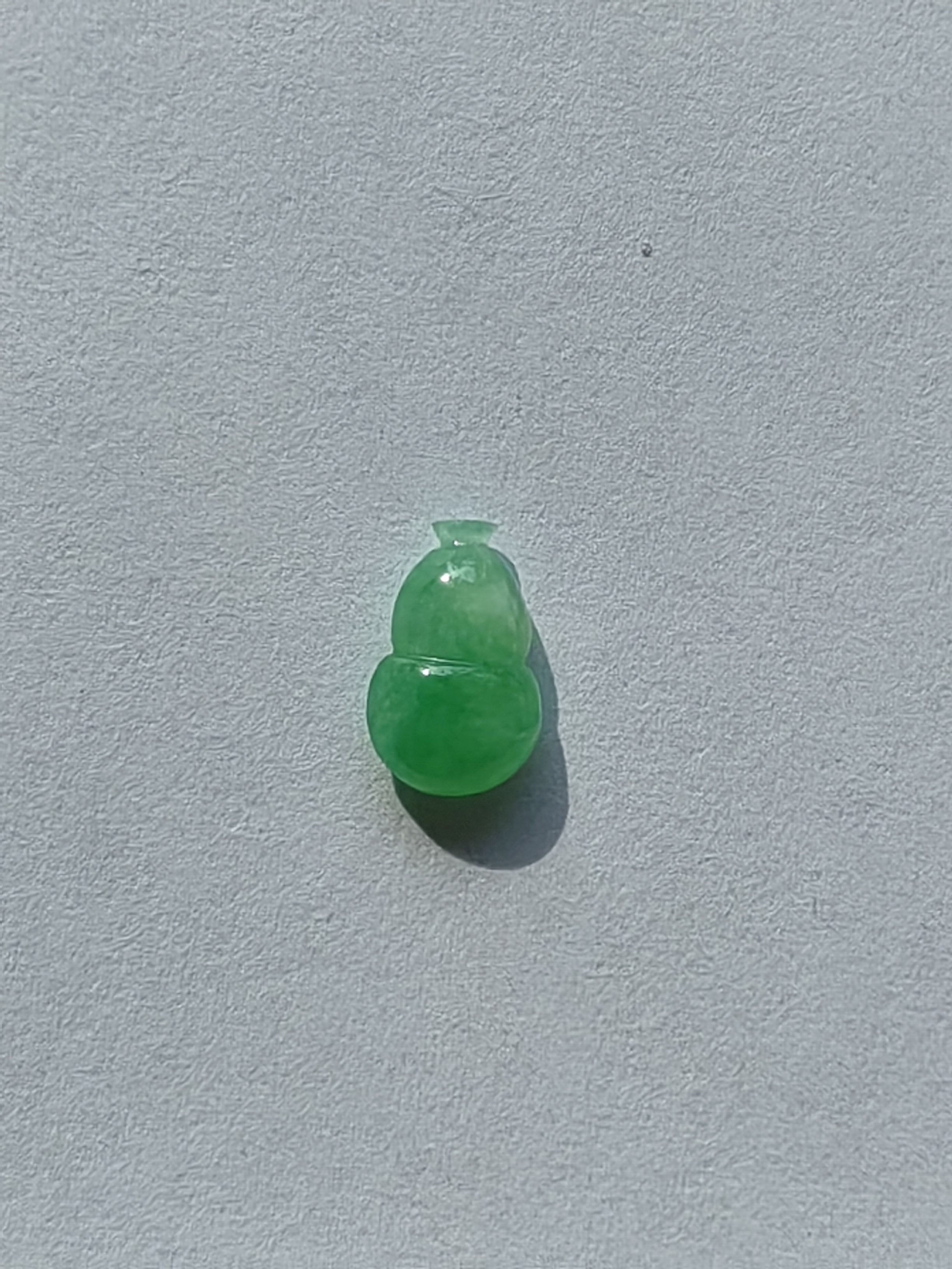 阳绿葫芦戒面裸石