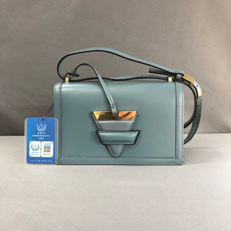 95新 LOEWE/罗意威  拾锦奢品 loewe罗意威三角插扣单肩包