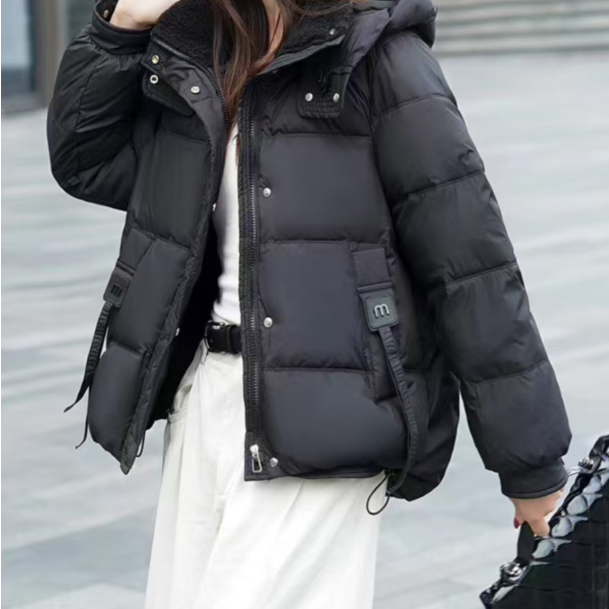 连帽棉服女短款2024冬季新时尚宽松显瘦加厚设计感棉服外套潮百搭