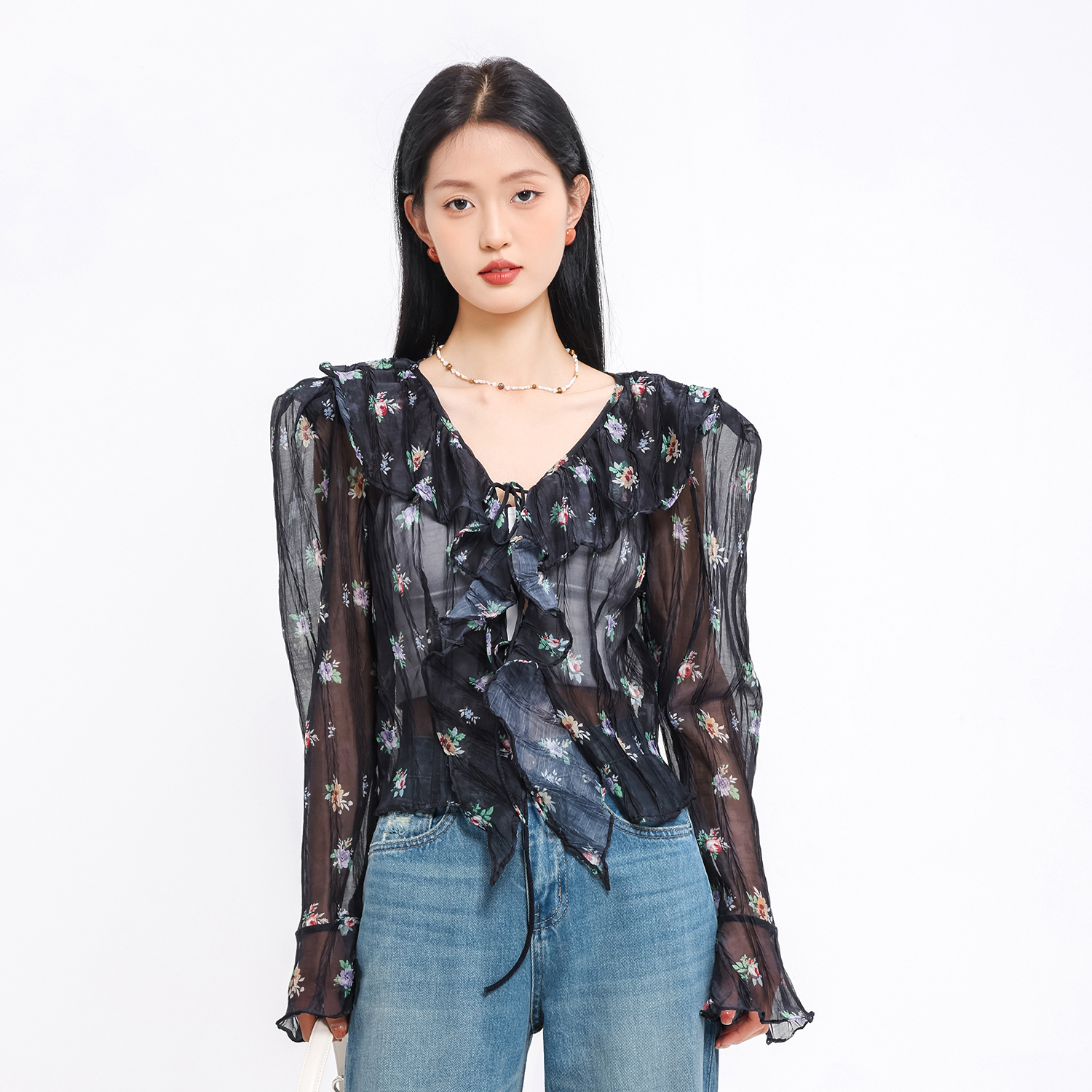 记忆的起点V领印花衬衫女夏韩系复古木耳花边长袖上衣68AX12223H