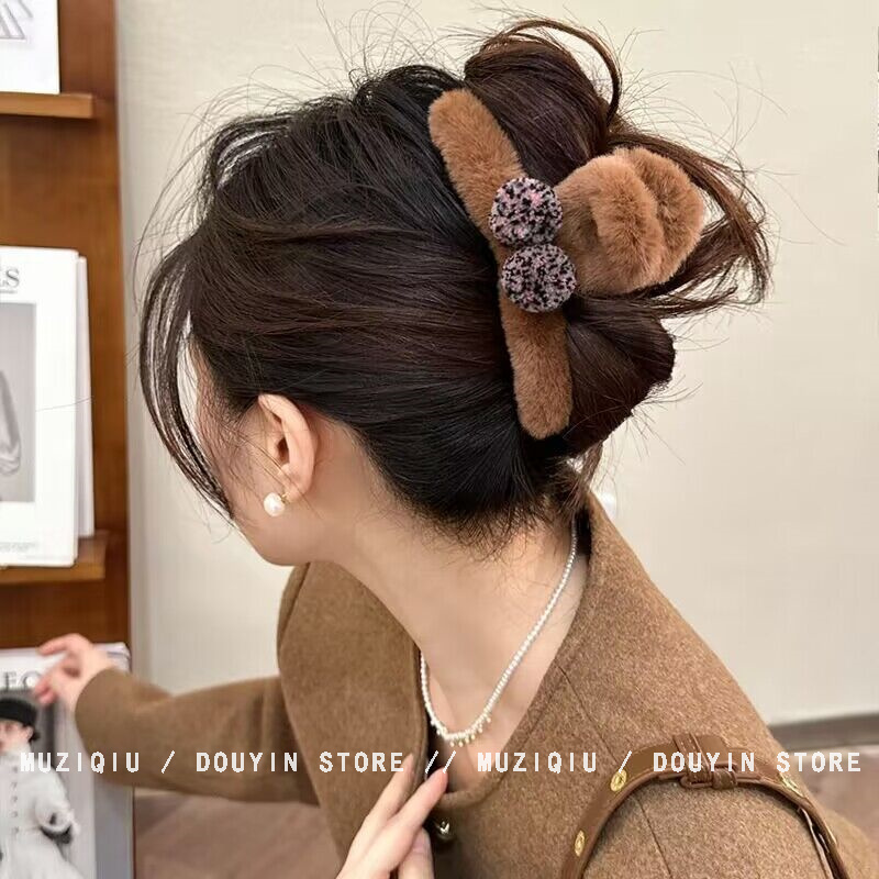 木子秋精致高级感复古毛绒抓夹优雅气质时尚温柔简约百搭发夹头饰