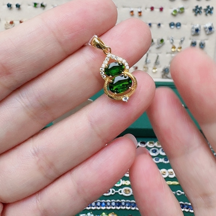 透辉石吊坠452银S925镶嵌