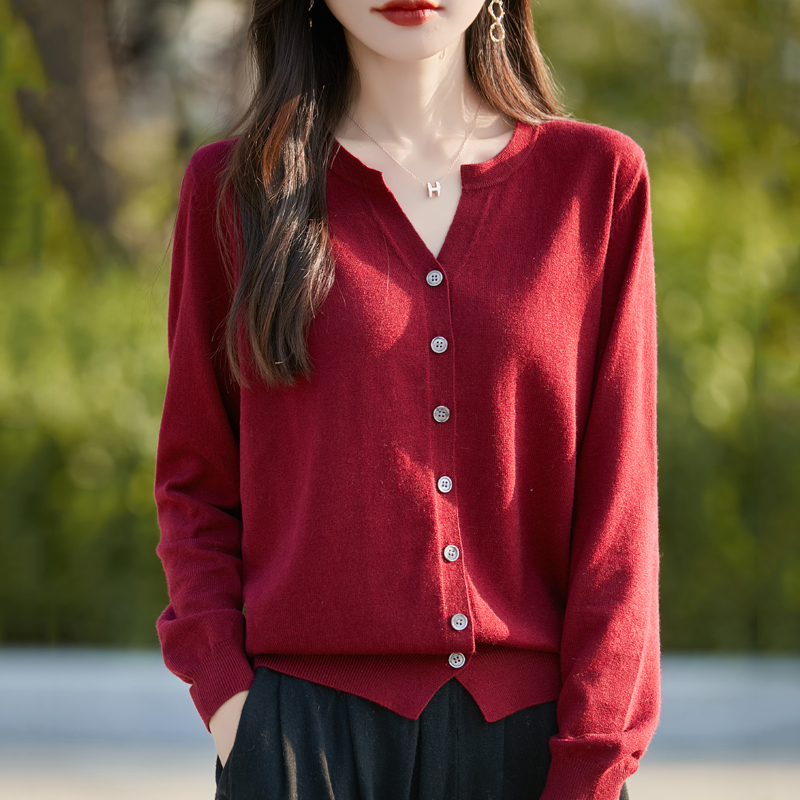 品牌2024少女时尚半开领单排扣长袖针织开衫女外穿秋冬柔软毛衣外