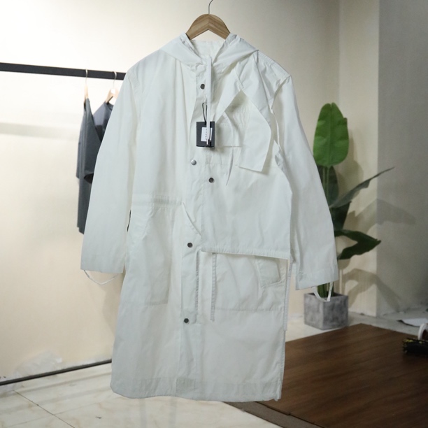 【欧】潮牌男女春秋长款工装连帽个性飘带风衣42525-3A-12-7