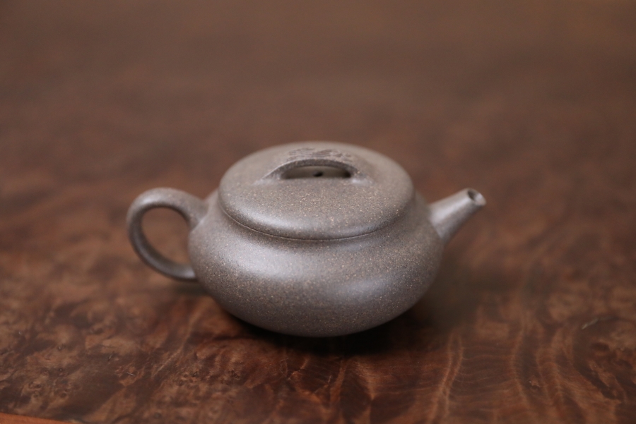 佳南居紫砂 原矿青段 半手工精品 《逸乐》壶 140cc