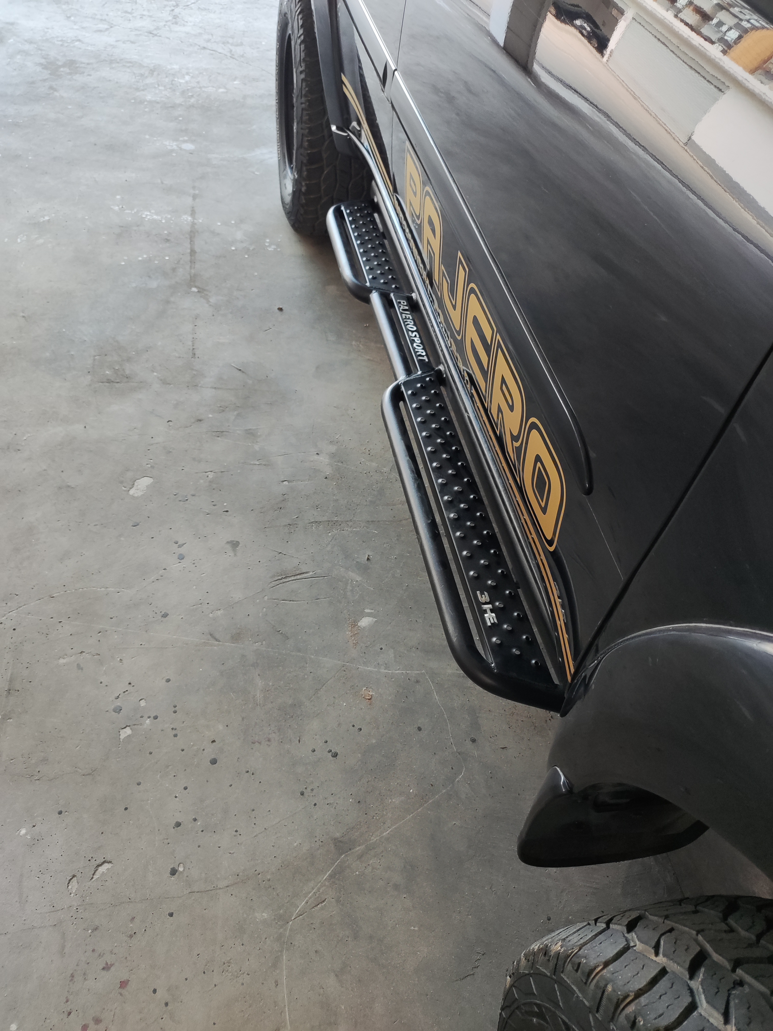 帕杰罗劲畅侧杠劲畅侧踏劲畅脚踏广汽劲畅配件