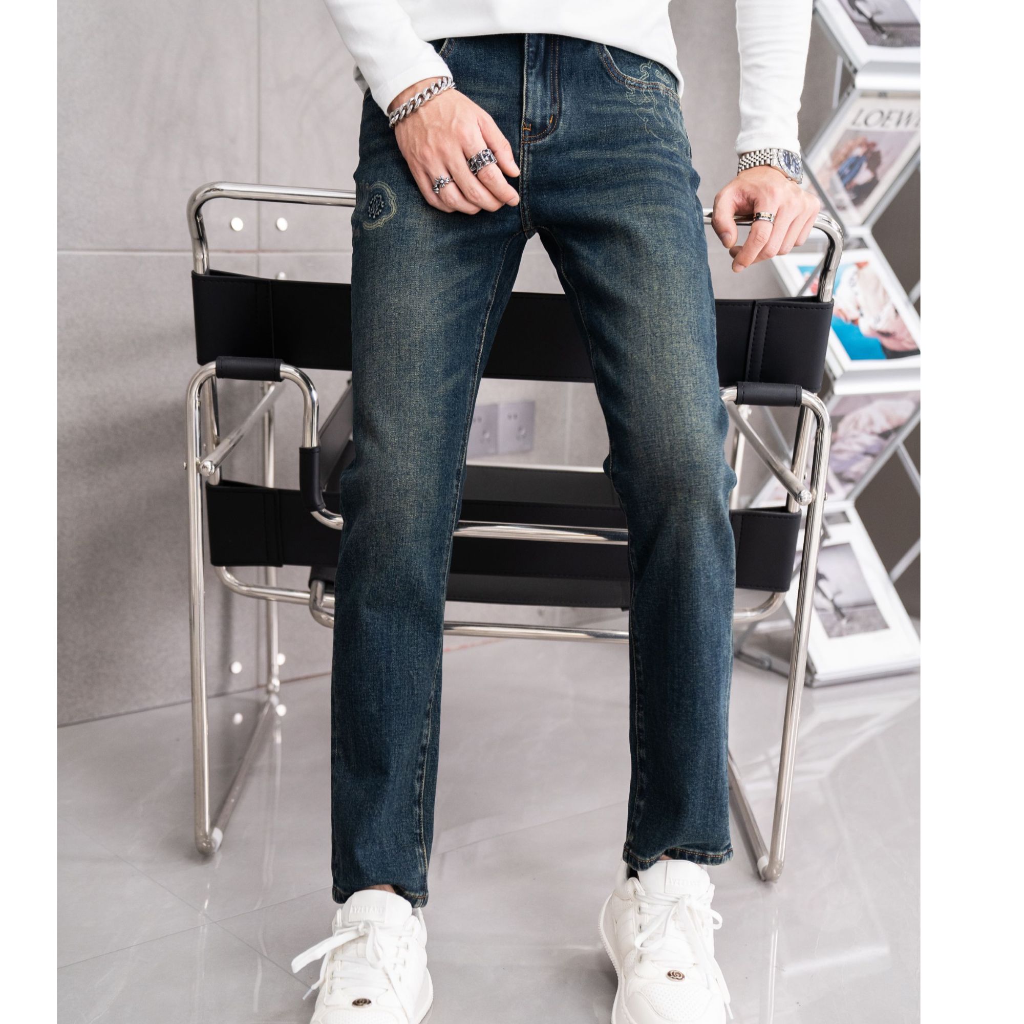 2024新款上市秋冬68116男士蓝色复古蓝牛中筒裤