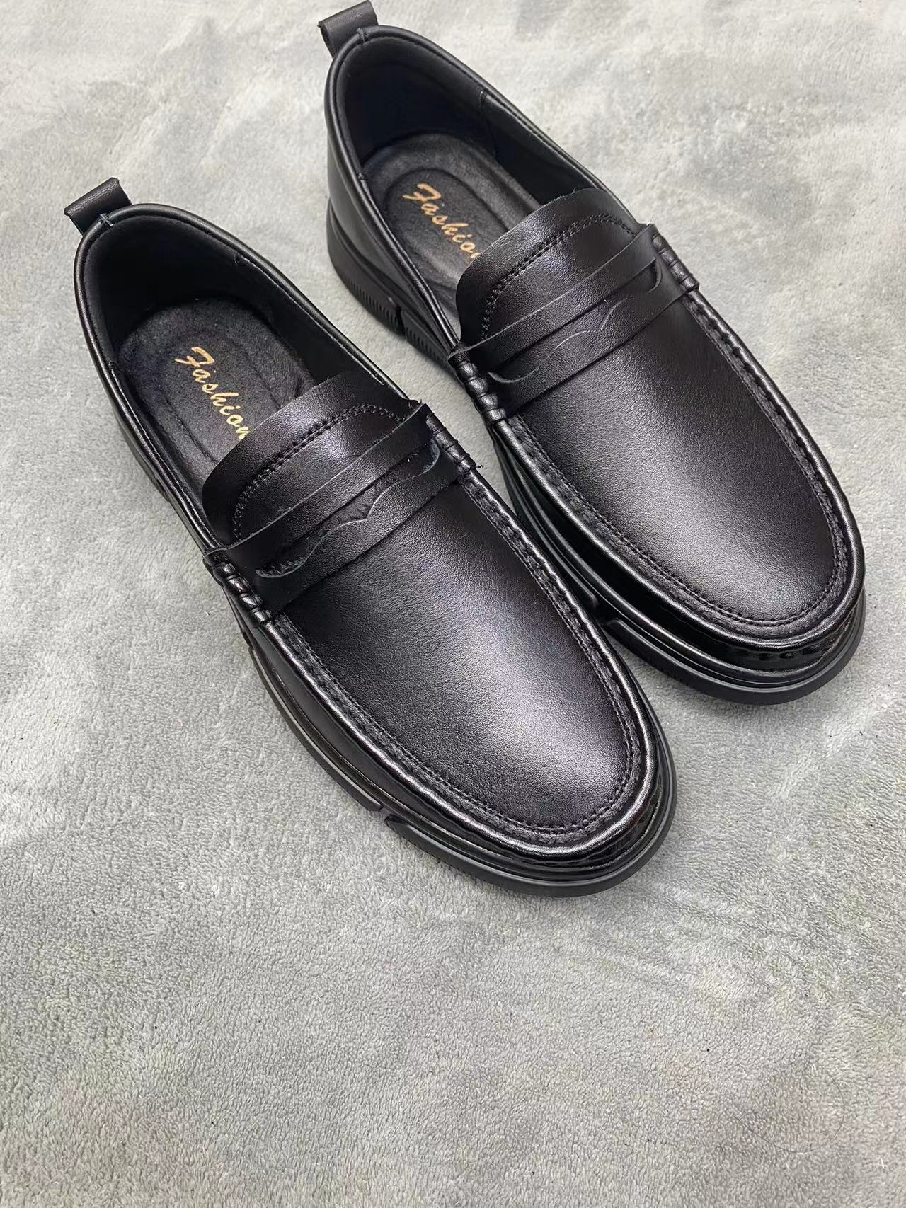 男士休闲头层真皮皮鞋软底软面透气时尚