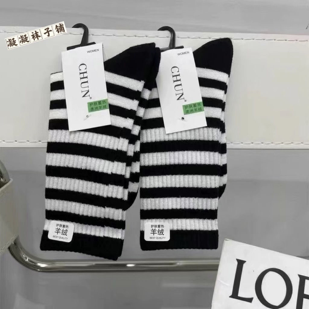 KK女装羊绒堆堆袜保暖中筒袜三双装混搭网红款