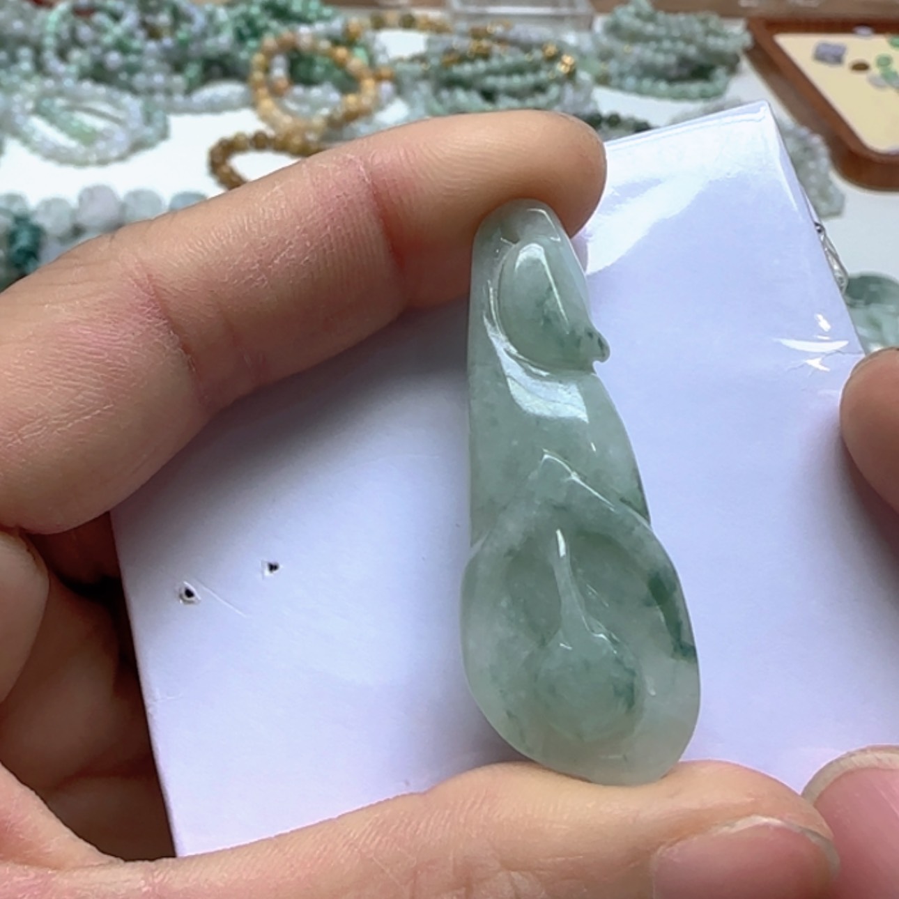 【闪购商品】石英质玉手链合金