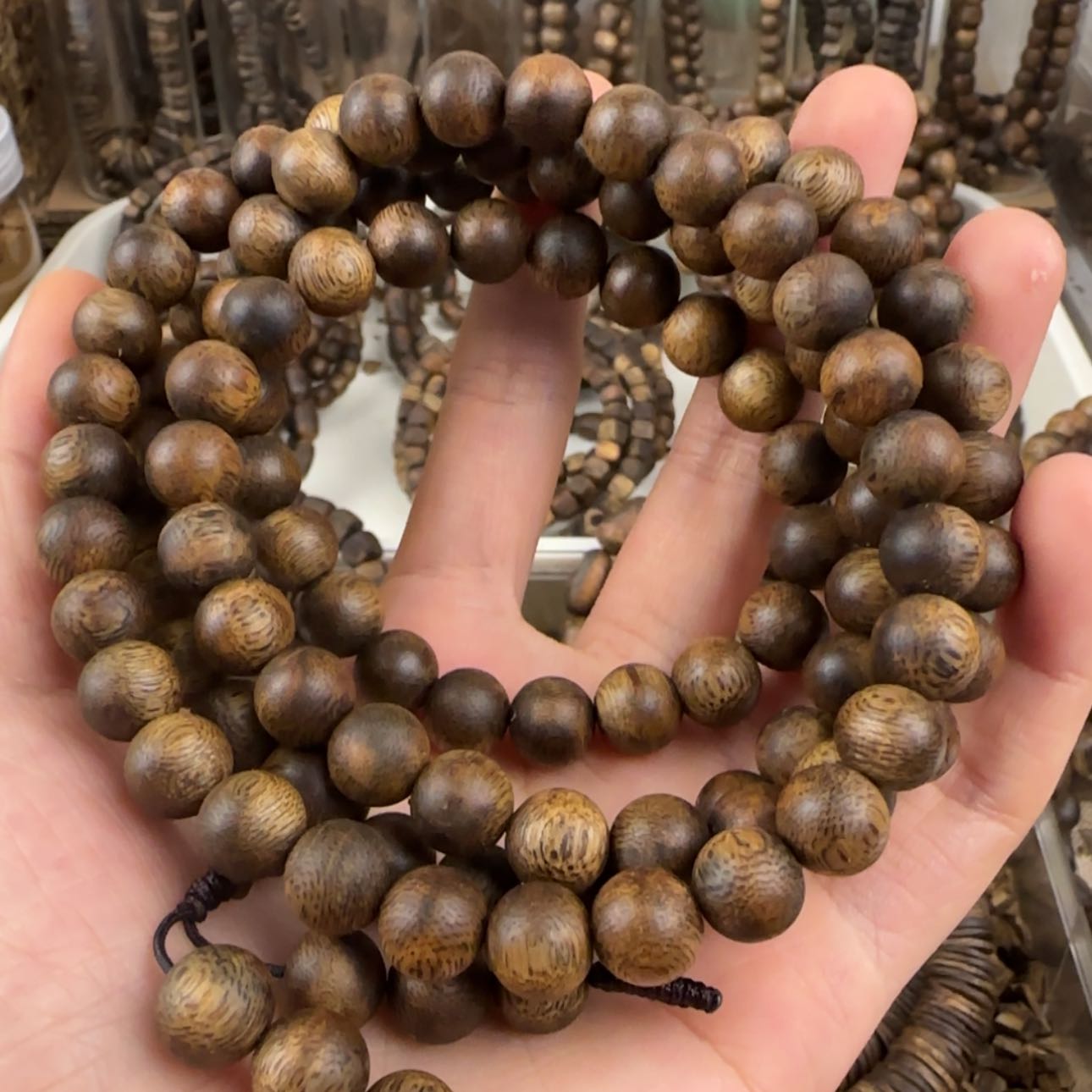 【闪购商品】沉香木手串1**4棋楠手串32克