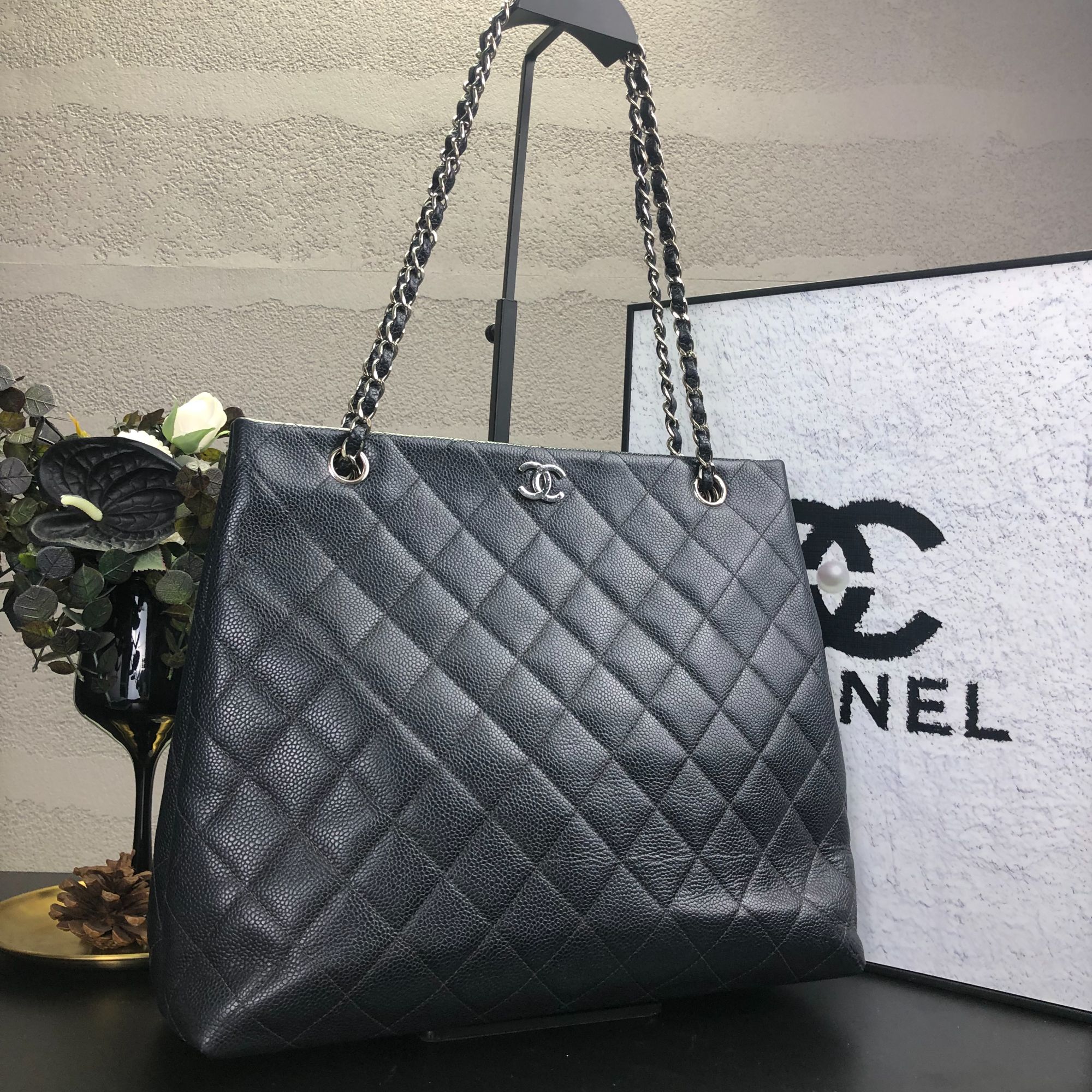 95新 Chanel/香奈儿 黑银鱼子酱菱格tote单肩包 6开带卡册 底长32