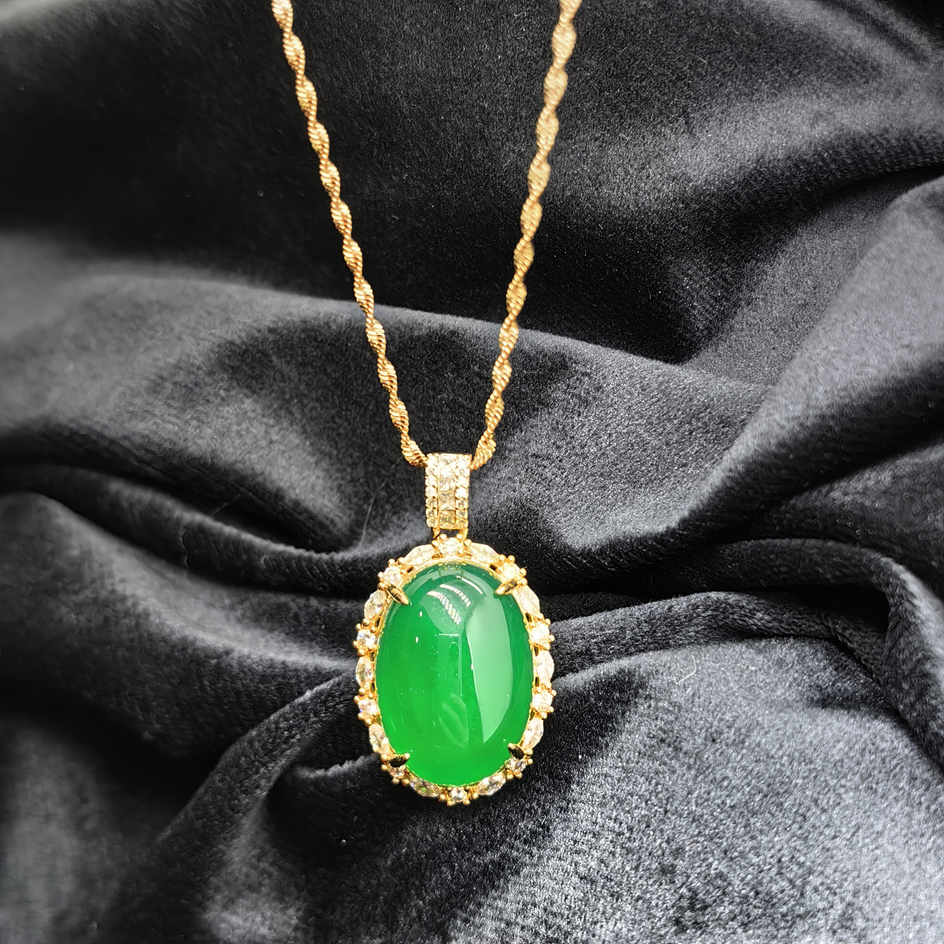 玉髓 【H183】时尚轻奢水滴吊坠项链气质大方