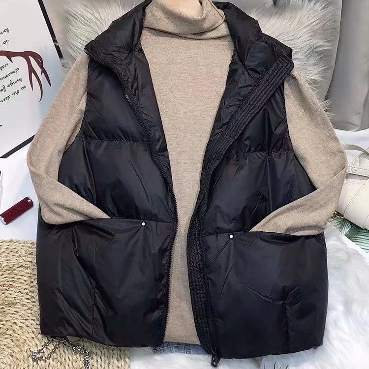 铆钉羽绒服马甲女短款2023反季新款韩版简约宽松外套坎肩面包服潮