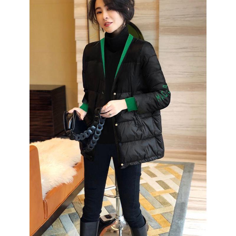 v领黑色轻薄羽绒服女短款小个子韩版显瘦外套冬季2023年新款欧货