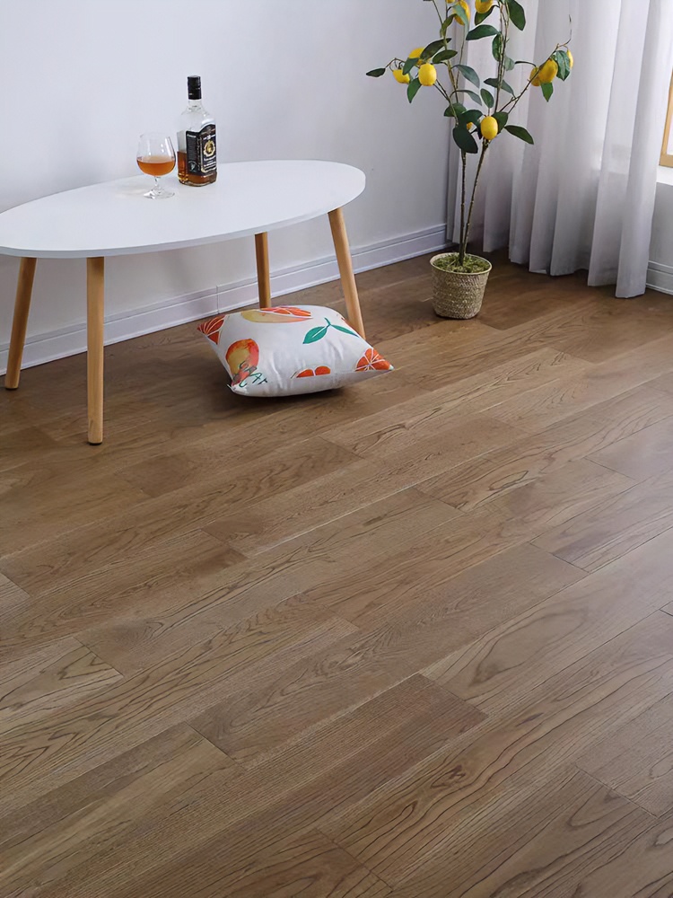 木地板厂家橡木实木地板地热锁扣家用室内环保耐磨清洁保养木纹