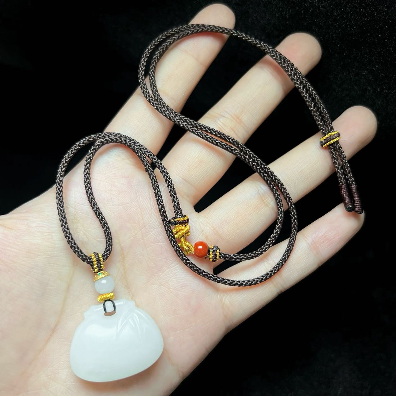 【云上叙】23 V0891-和田玉吊坠-21x26x12mm（东哥）