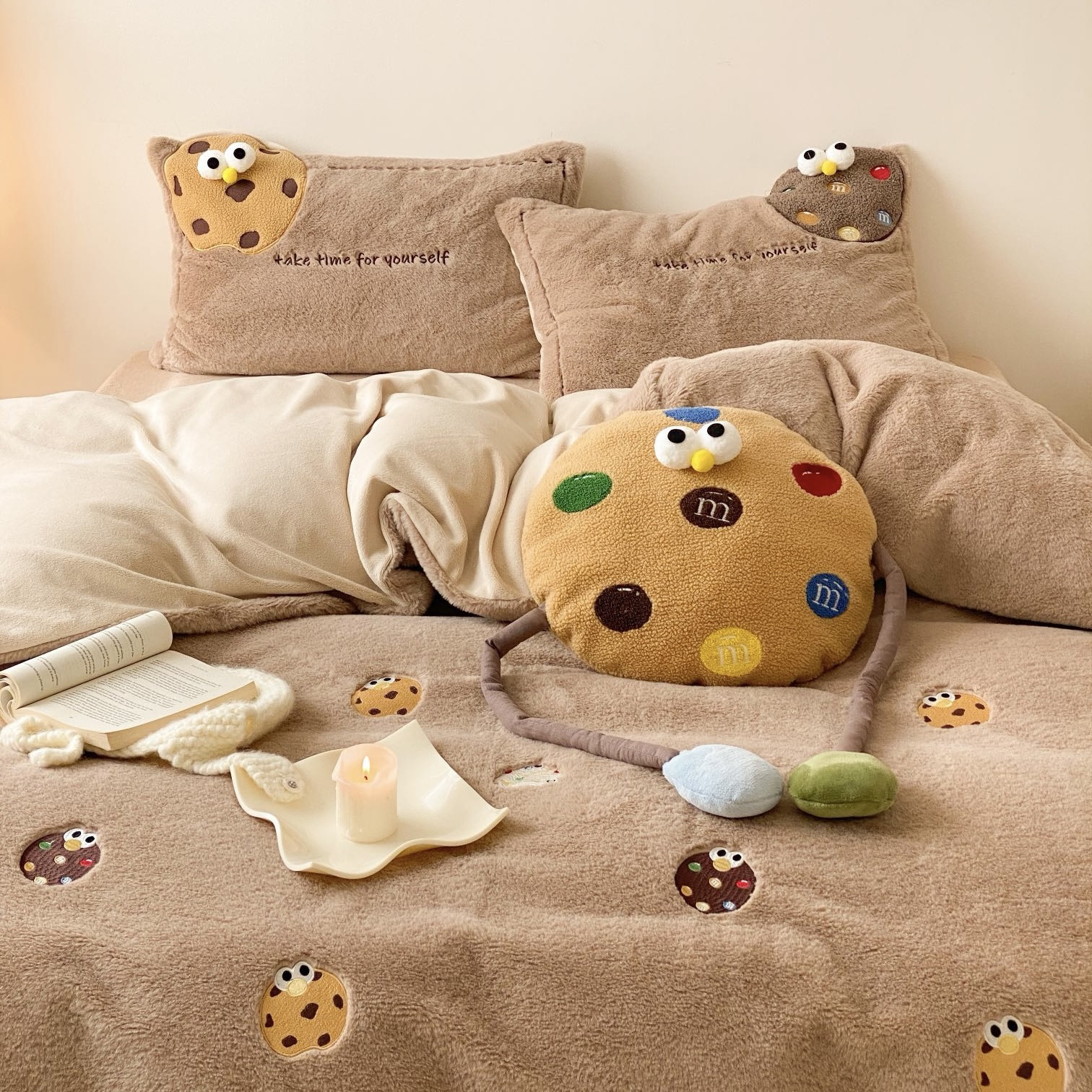 小温暖 mm趣多多 高克重牛奶绒 小清新卡通秋冬四件套加厚加绒