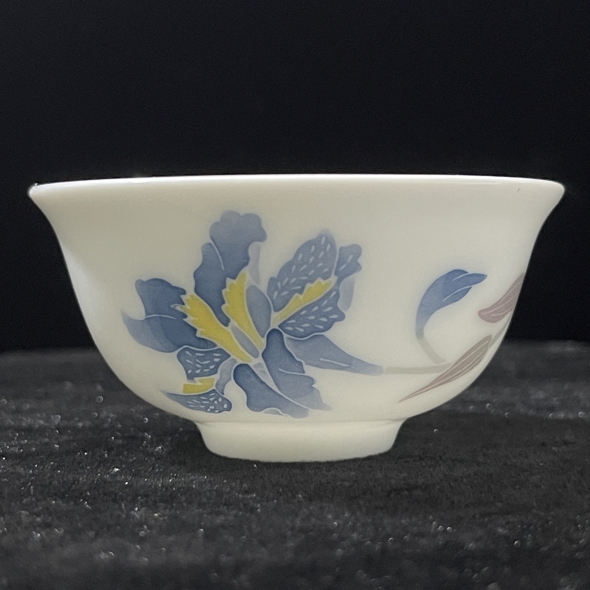 醴陵釉下五彩瓷（大球泥）手绘蝴蝶兰杯