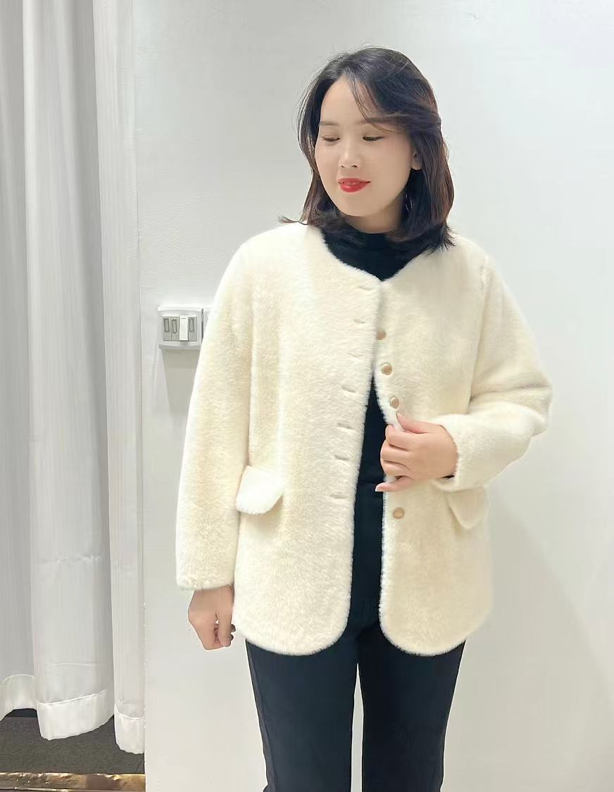 新款高仿时尚外套198