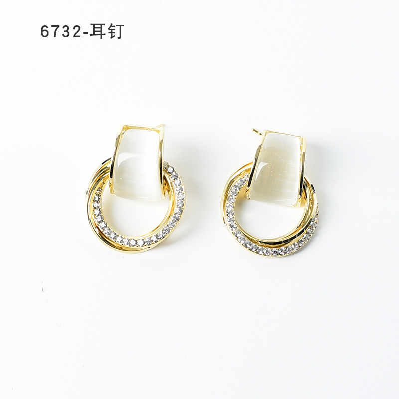 铜合金耳饰 简约镶嵌个性气质耳环小众设计高级感耳钉耳饰～6732