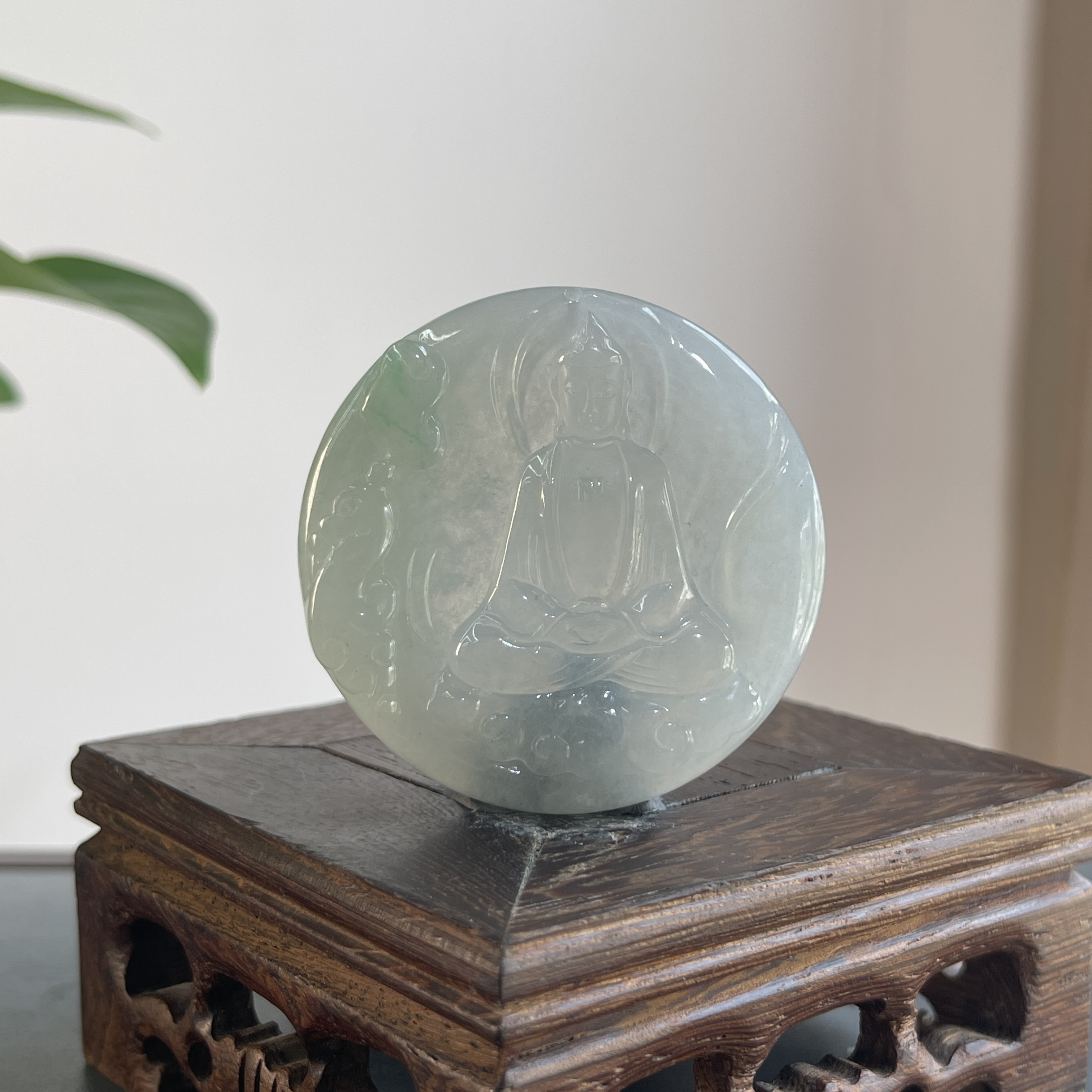 JCA26-79 天然缅甸A货翡翠 大日如来