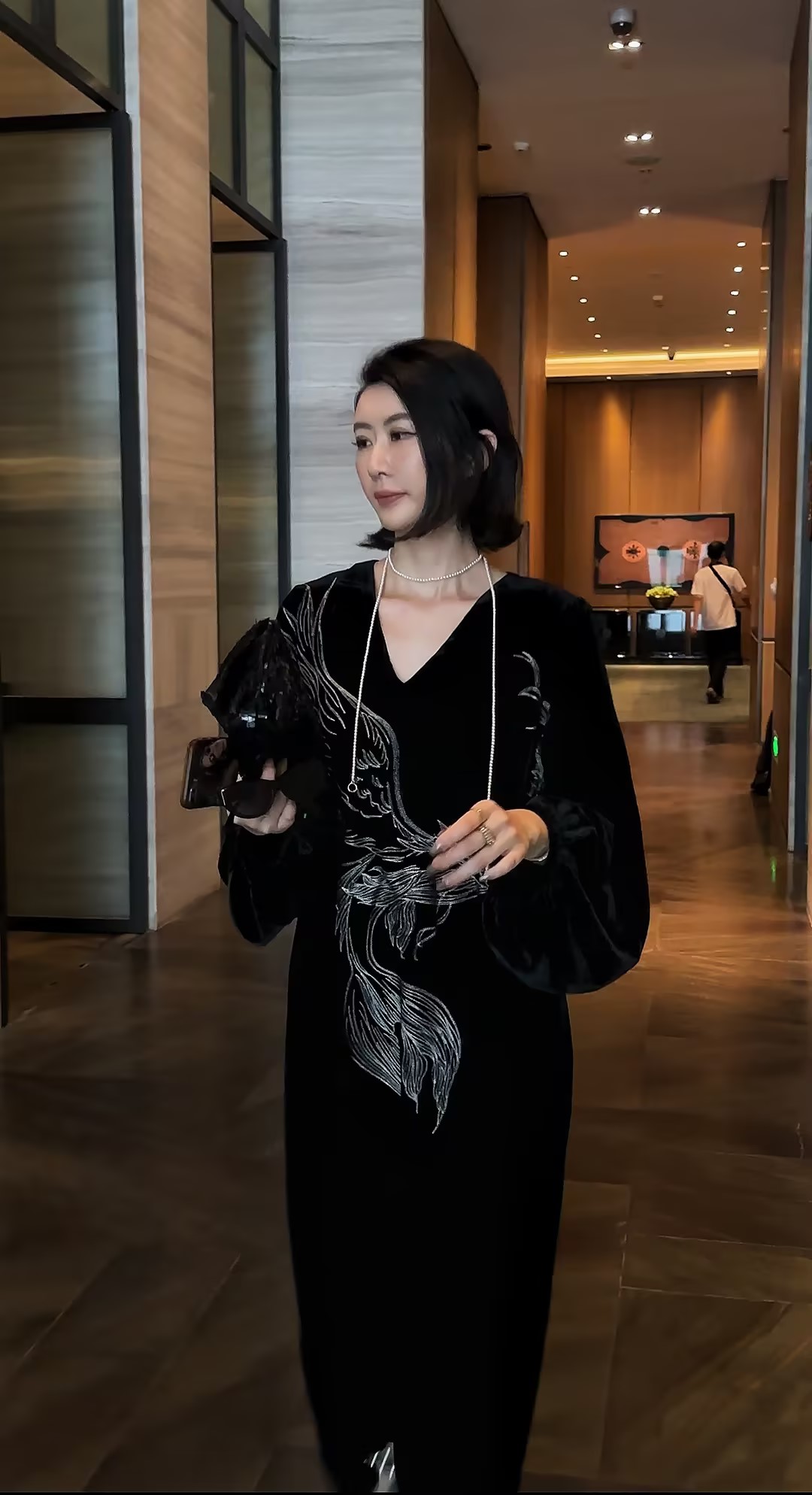 GU JIFEN｜东方神韵｜新中式凤凰刺绣V领宽松连衣裙女 LS79X55320