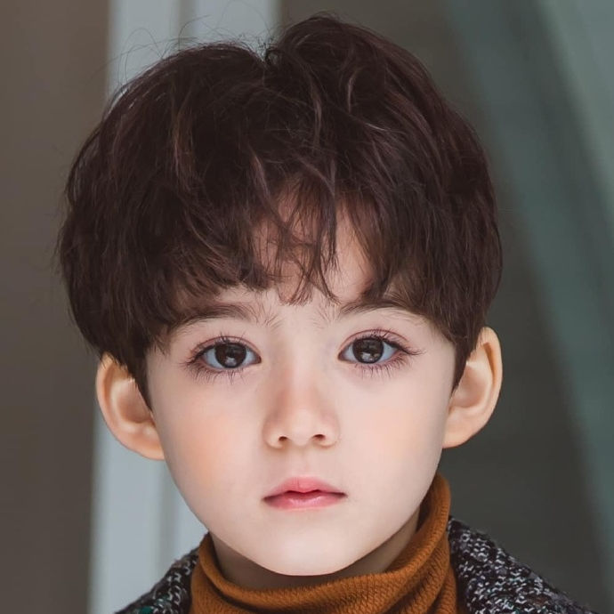 假发男儿童假发短发自然黑学生头拍照写真修脸齐刘海发型整顶发套