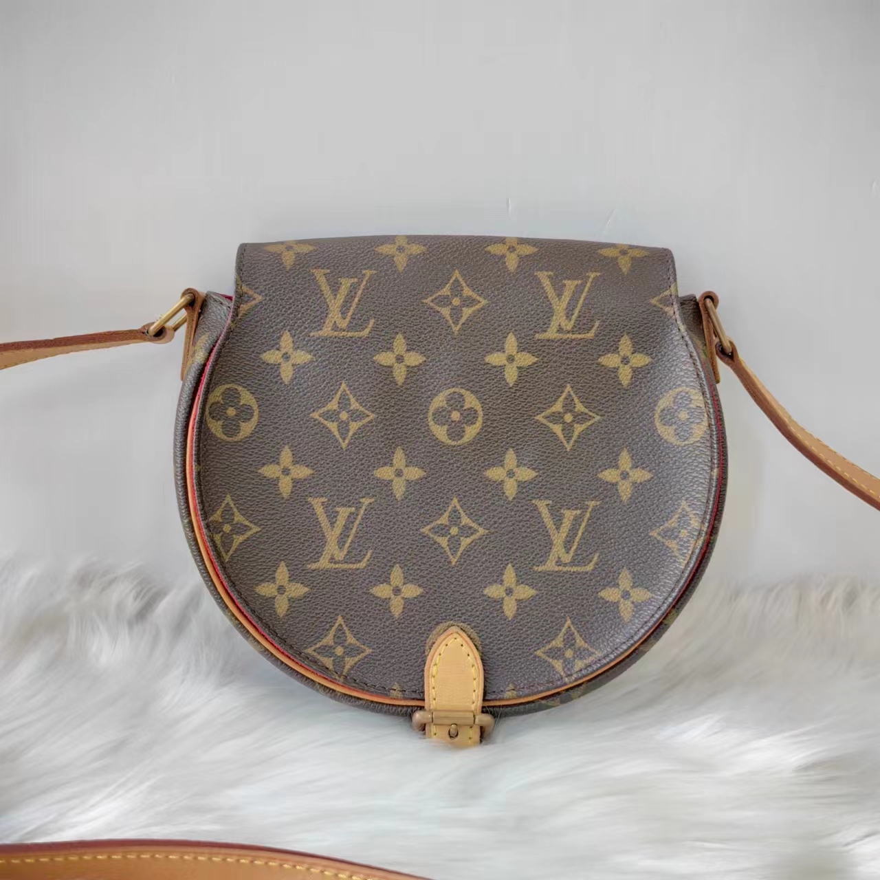 95新 LouisVuitton/路易威登 安洁利田哥斜挎包/bk0035390