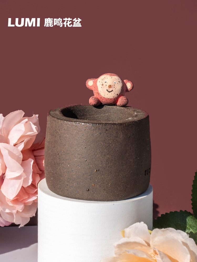 一卌冬季新品粗陶素烧小动物高性价比透气景德镇手工拇指多肉花盆