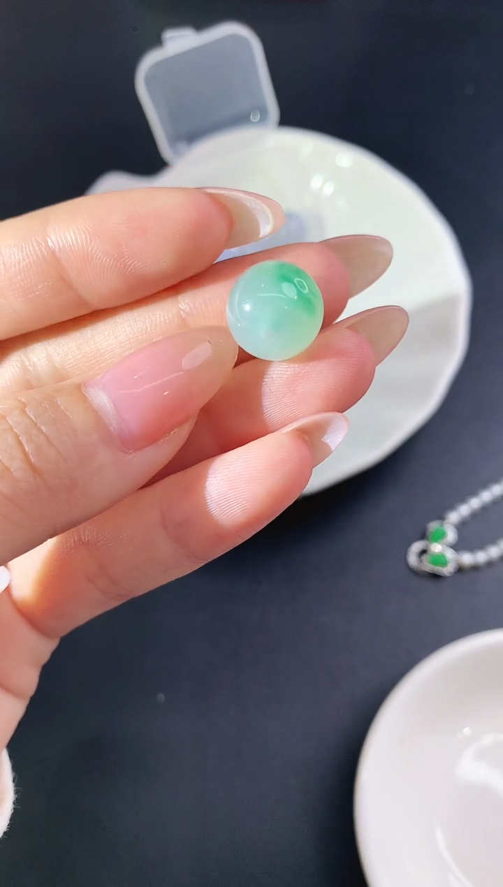 【闪购商品】翡翠散珠裸珠|630+0多样性发其一