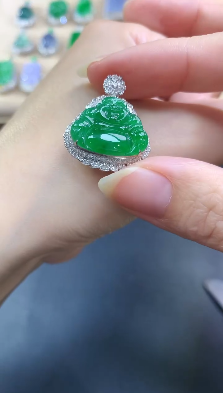 【闪购商品】翡翠吊坠(不含链)18K金镶嵌佛公|9800+0
