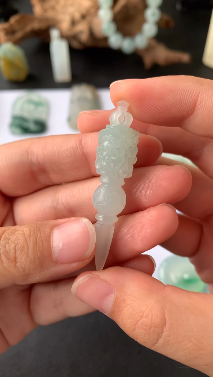【闪购商品】定制翡翠未镶嵌翡翠