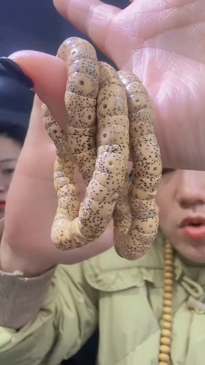 【闪购商品】星月菩提吊坠猪大肠大尺寸10MM