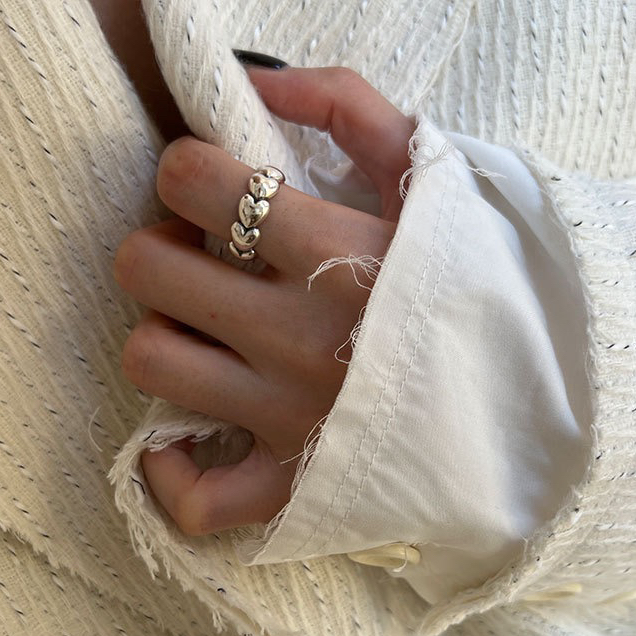 925银戒指 13-19港码爱心环绕做旧戒指食指戒个性小众时尚甜美ins