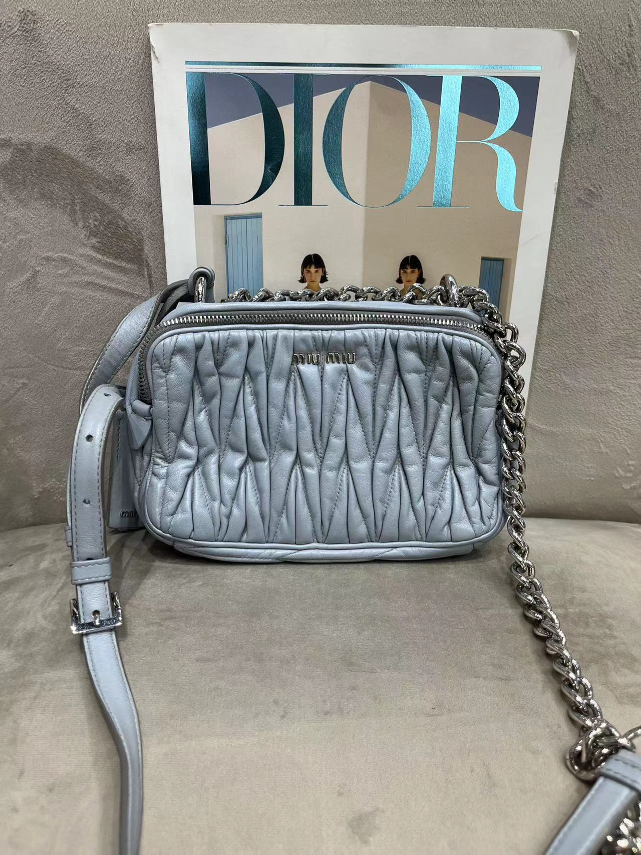 95新 MIU MIU/缪缪 单肩斜跨包