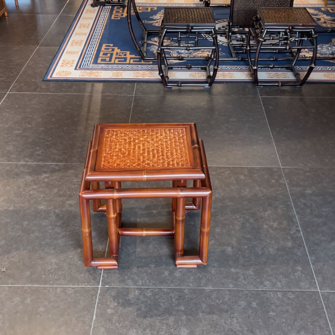 【闪购商品】六**王凳子竹