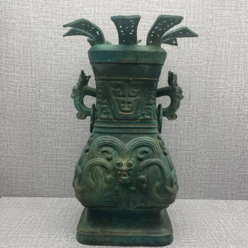 【蟠龙方壶】仿古做旧包浆浑厚商务礼器