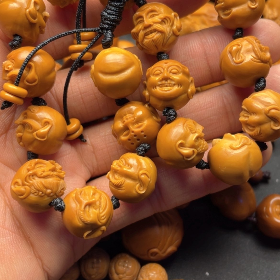 【闪购商品】橄榄核核雕H****A