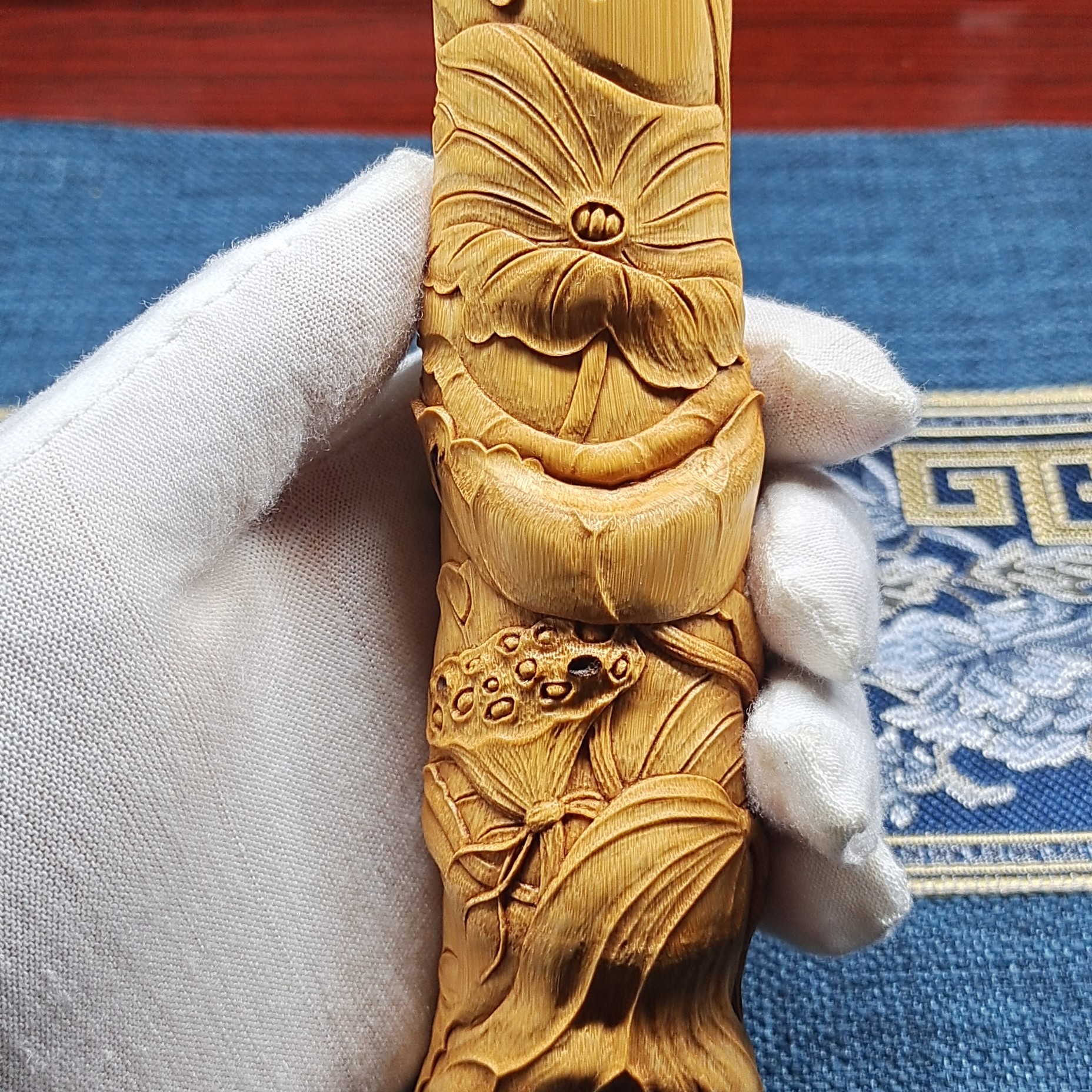 竹雕 实心玉竹大异形《荷塘清趣》直径3.2/4cm长20cm