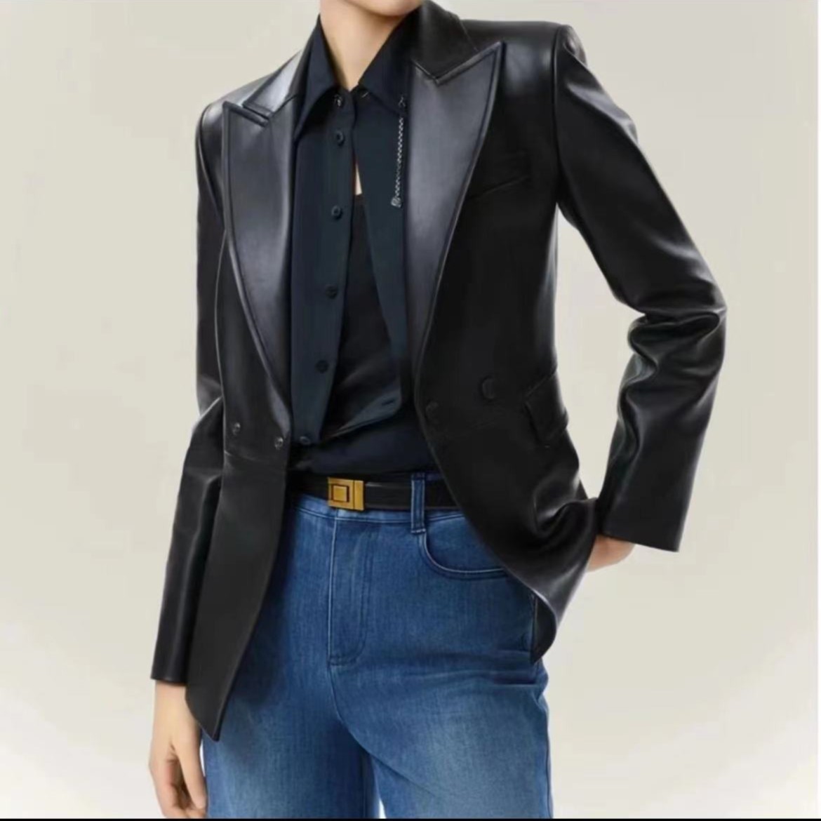 AMASS/阿玛施秋冬翻领时尚百搭复古高级质感宽松皮夹克女5400909